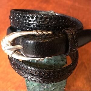 Unique Fine Woven Leather Belt with Silver Hardware, Very Pretty, Size Medium